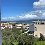 Island Hideaway Apartment