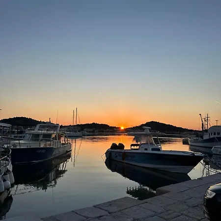 Island Hideaway Apartamento *