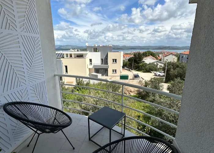 Island Hideaway Murter